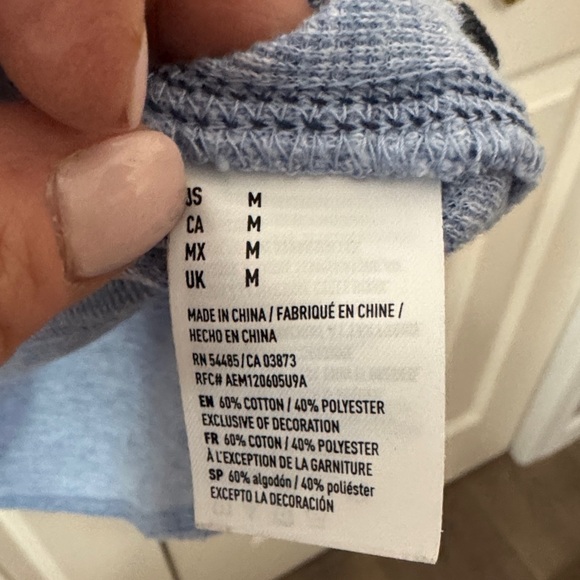 American Eagle Outfitters Blue Long Sleeve Thermal Tee Casual Comfort EUC❤️ - Picture 4 of 8